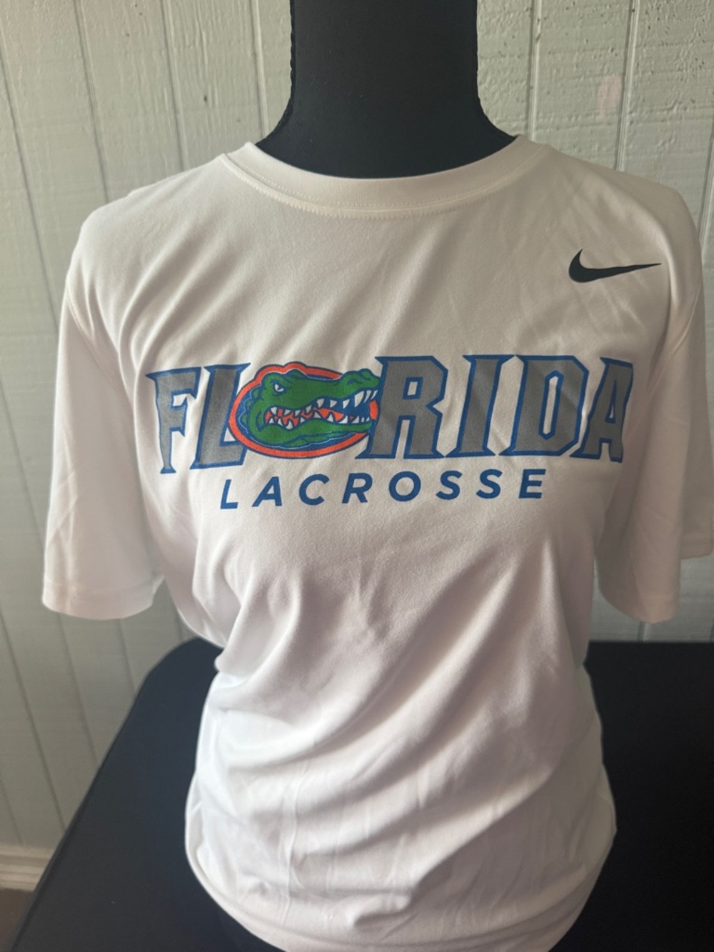 Nike White Florida Lacrosse Tee with Gator Logo NWOT never worn
